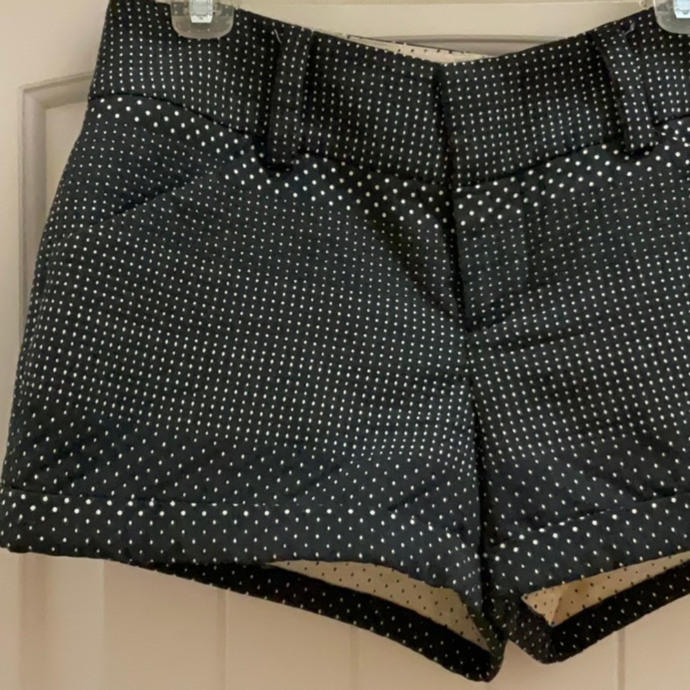 Alice + Olivia Cady cuff shorts 10 - Picture 2 of 9